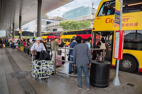 香港怎去寶安機場：多元交通方式與實用指南